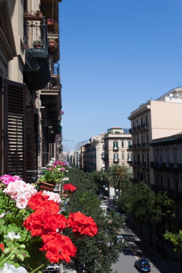 Abas Centro Storico B&B Palermo Luaran gambar