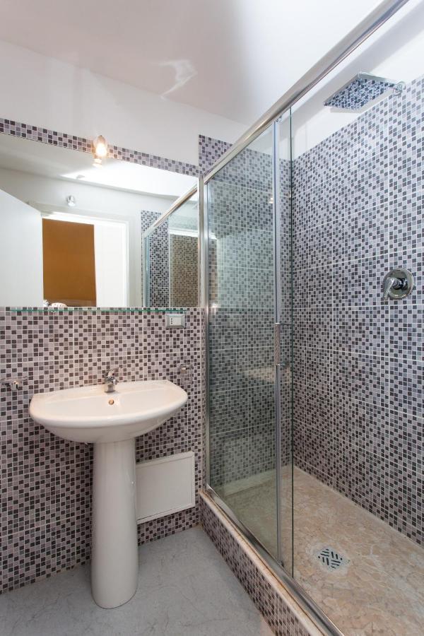 Abas Centro Storico B&B Palermo Luaran gambar